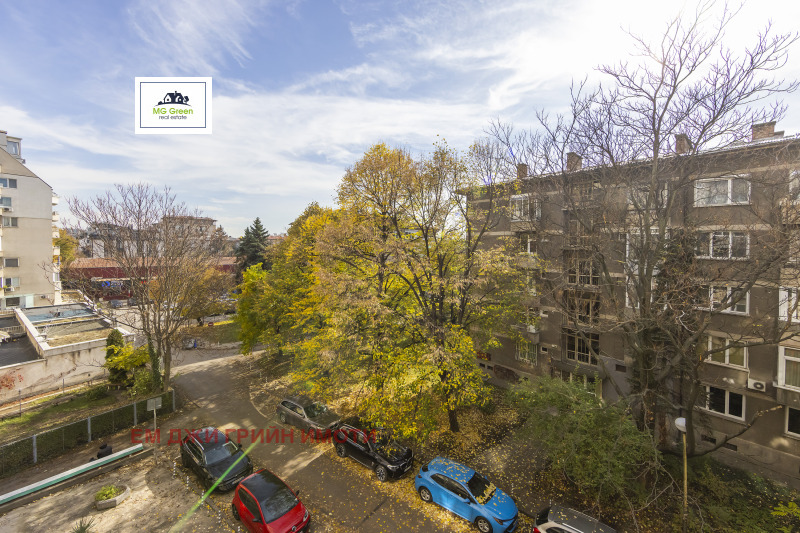 Продава МНОГОСТАЕН, гр. София, Център, снимка 11 - Апартаменти - 53590018