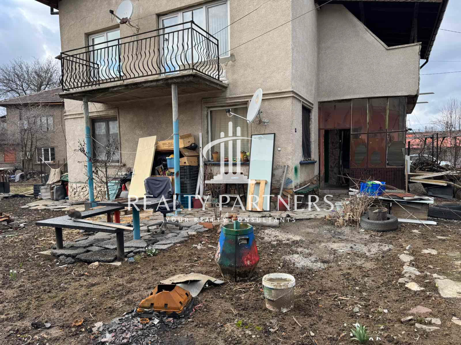 Продава ЕТАЖ ОТ КЪЩА, гр. Перник, Църква, снимка 3 - Етаж от къща - 53611503