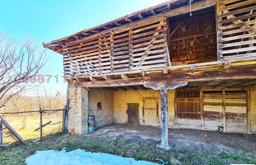Продава КЪЩА, с. Големи Българени, област Габрово, снимка 2 - Къщи - 56084421