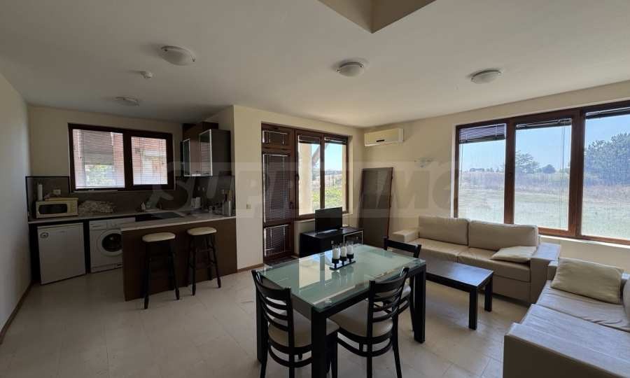 Продава КЪЩА, гр. Балчик, област Добрич, снимка 3 - Къщи - 54345157