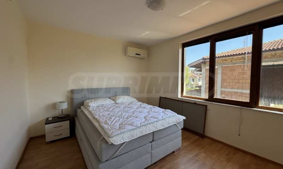 Продава КЪЩА, гр. Балчик, област Добрич, снимка 8 - Къщи - 54345157