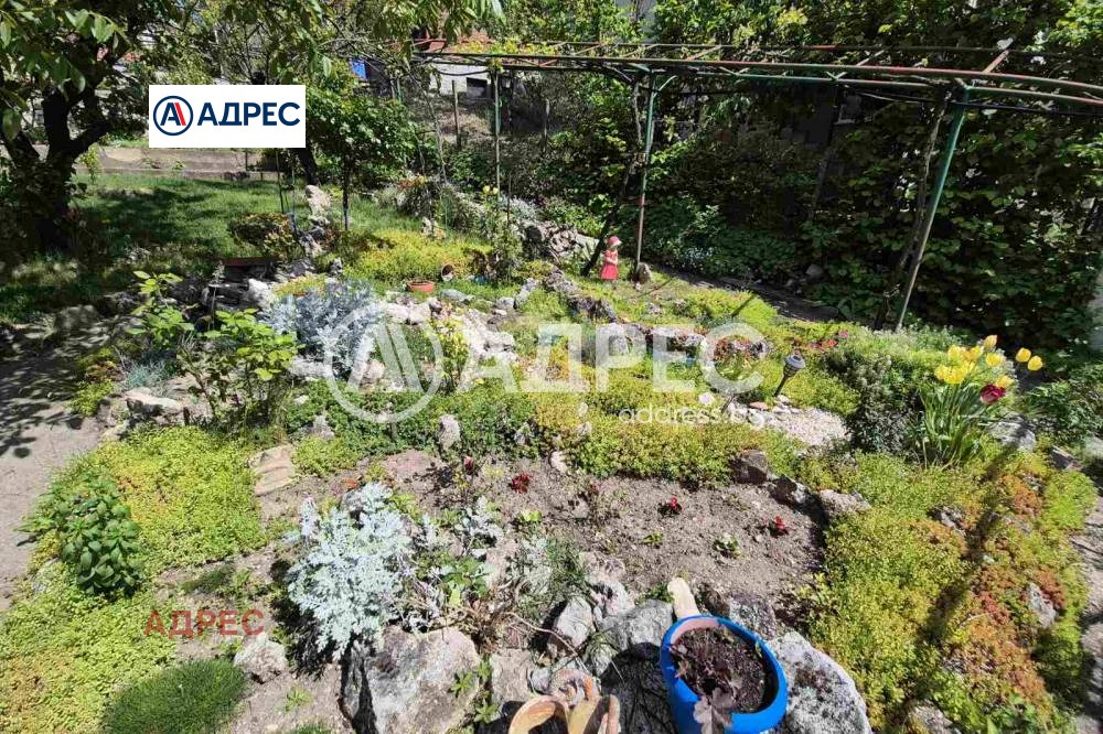 Продава КЪЩА, гр. Варна, м-т Долна Трака, снимка 15 - Къщи - 55007037