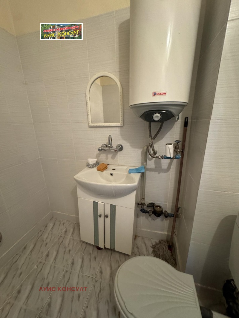 Продава  1-стаен град Монтана , Идеален център , 50 кв.м | 97303897 - изображение [11]