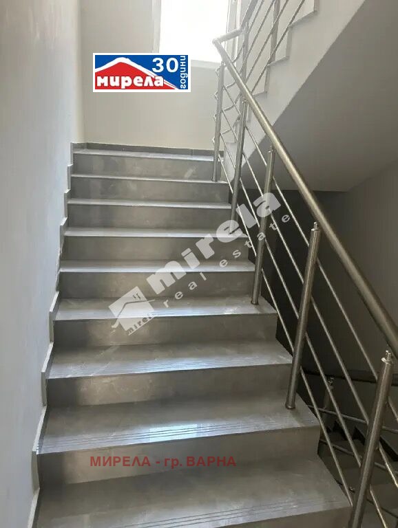 Продава  2-стаен град Варна , Възраждане 1 , 77 кв.м | 15615116 - изображение [4]