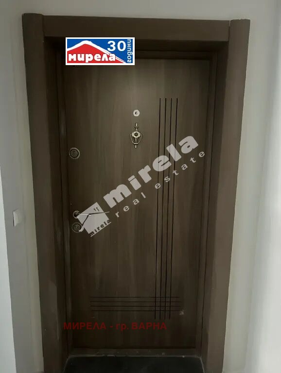 Продава  2-стаен град Варна , Възраждане 1 , 77 кв.м | 15615116 - изображение [2]
