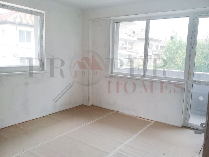 Eladó  2 hálószobás Veliko Tarnovo , Centar , 62 négyzetméter | 41206851