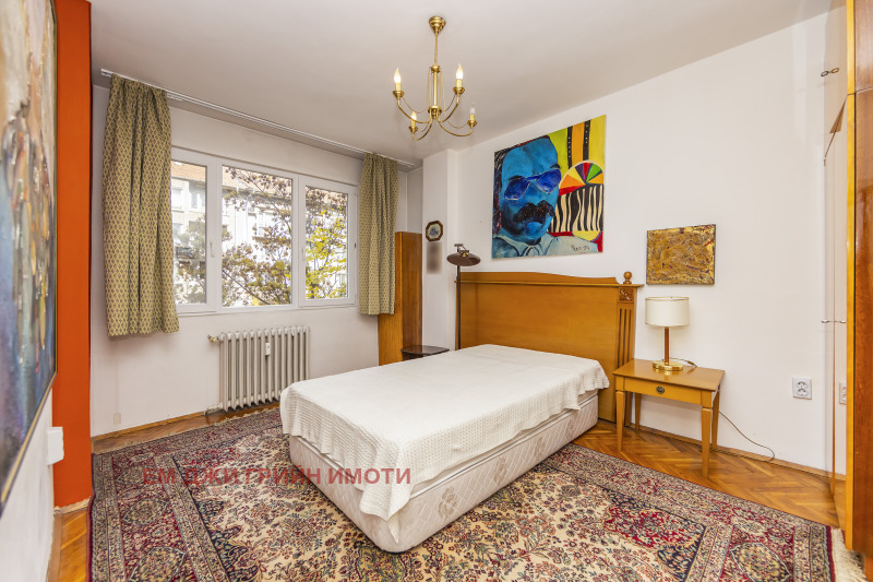 Продава 4-СТАЕН, гр. София, Център, снимка 3 - Апартаменти - 52802027