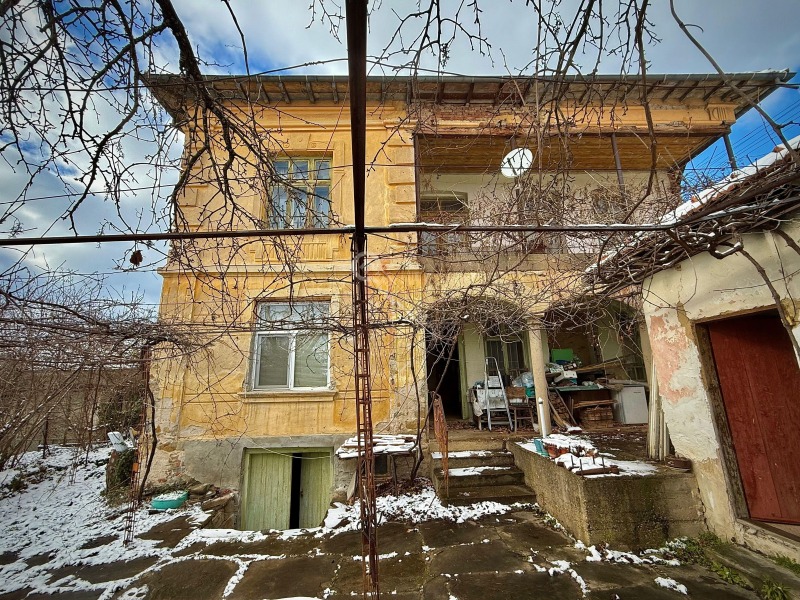 Продава КЪЩА, гр. Килифарево, област Велико Търново, снимка 2 - Къщи - 53072996