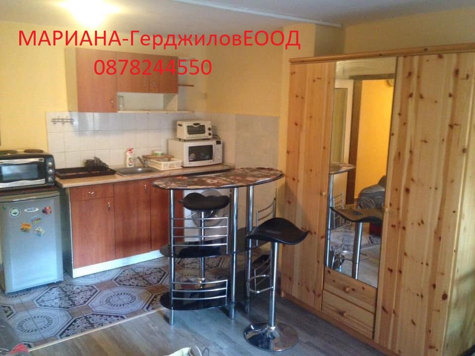 Продава 1-СТАЕН, гр. Пловдив, Съдийски