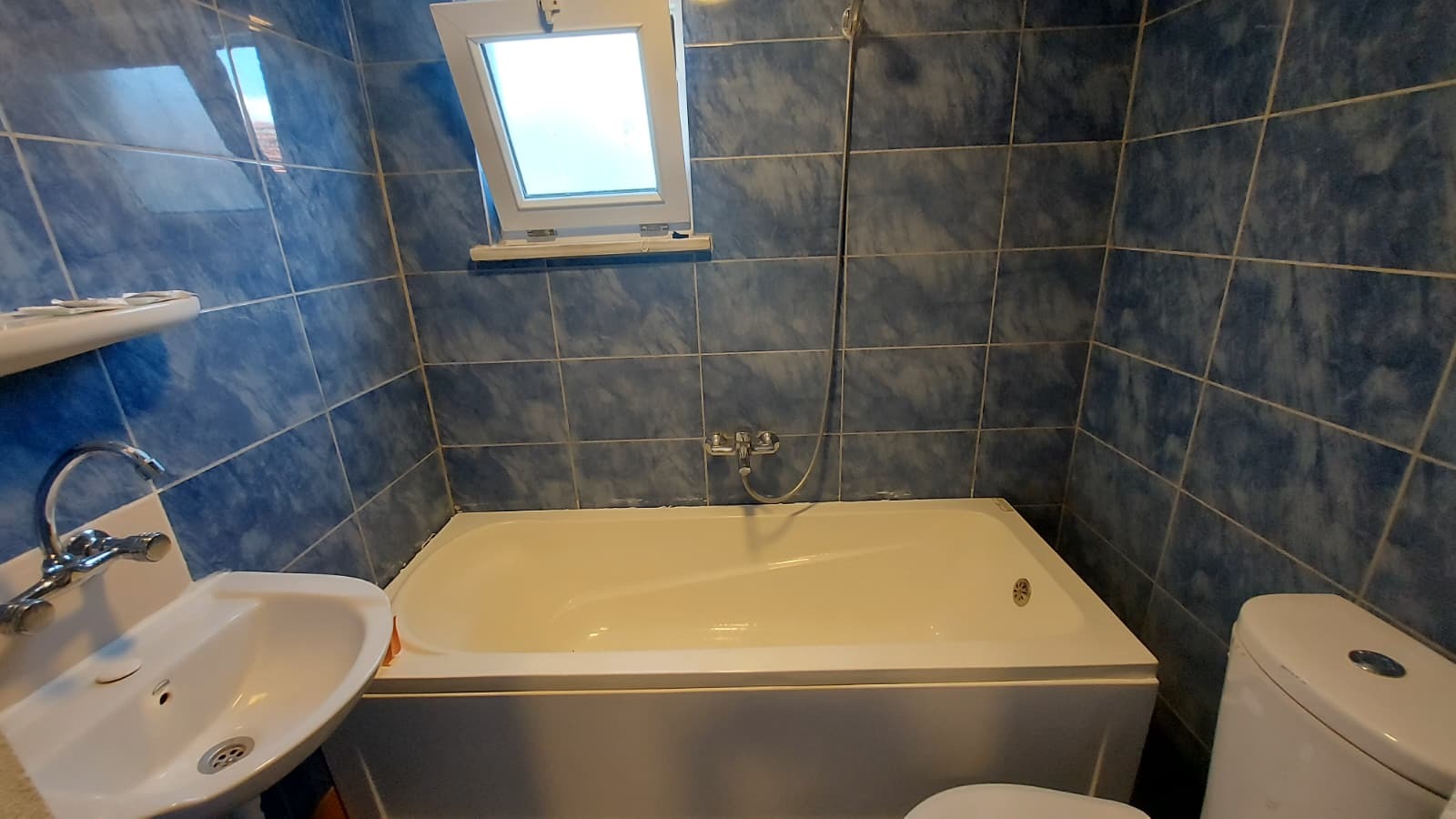 Продава ХОТЕЛ, с. Минерални бани, област Хасково, снимка 14 - Хотели - 55044631