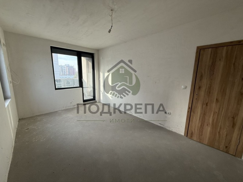 Продава 3-СТАЕН, гр. Пловдив, Остромила, снимка 6 - Апартаменти - 52940173