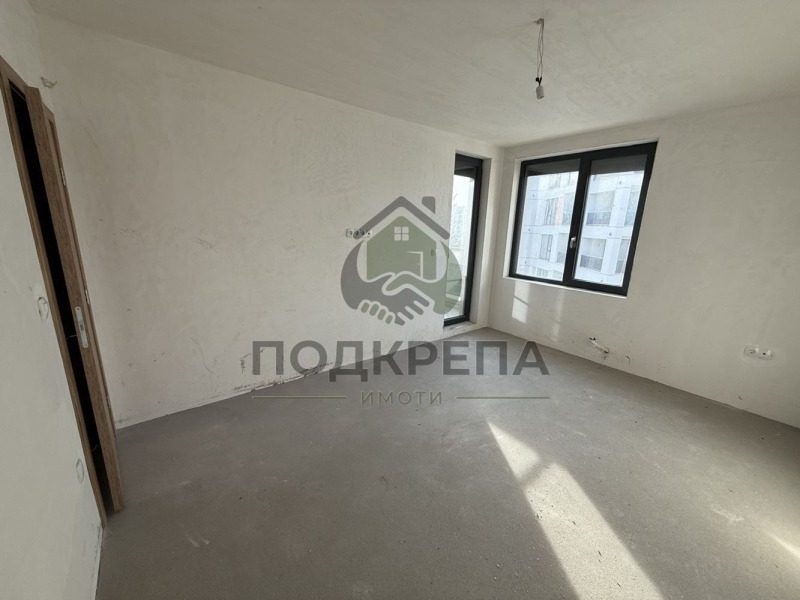 Продава 3-СТАЕН, гр. Пловдив, Остромила, снимка 4 - Апартаменти - 52940173