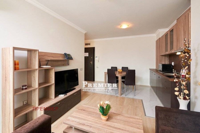 Продава 3-СТАЕН, гр. Поморие, област Бургас, снимка 2 - Апартаменти - 53335631