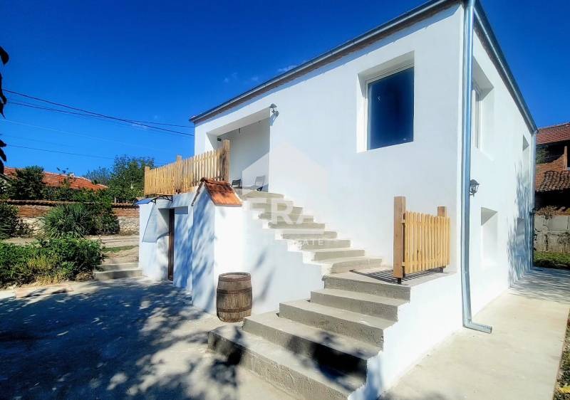 In vendita  Casa Regione Haskovo , Bodrovo , 110 mq | 94896445