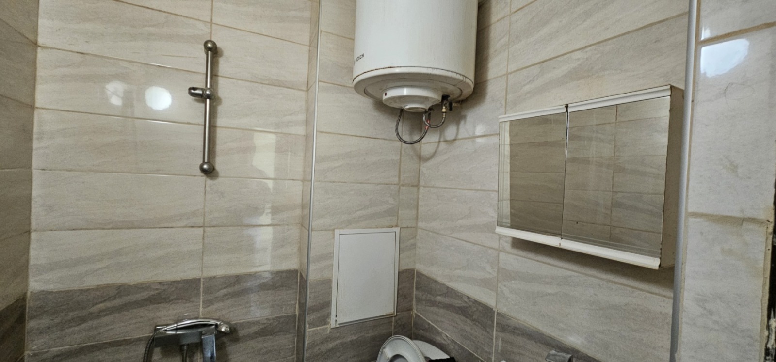 Продава 2-СТАЕН, гр. София, Банишора, снимка 2 - Апартаменти - 51340379