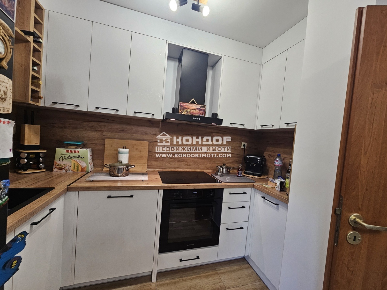 Продава 3-СТАЕН, гр. Пловдив, Въстанически, снимка 2 - Апартаменти - 50107634