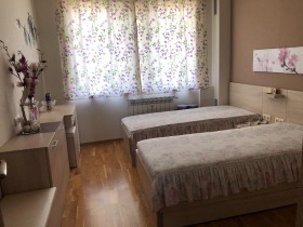 2 bedroom Mara Dencheva, Pleven 1