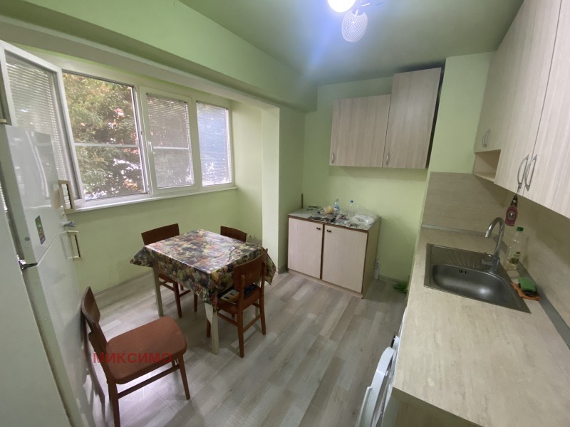 На продаж  1 спальня Русе , Централен южен район , 70 кв.м | 81720484 - зображення [2]