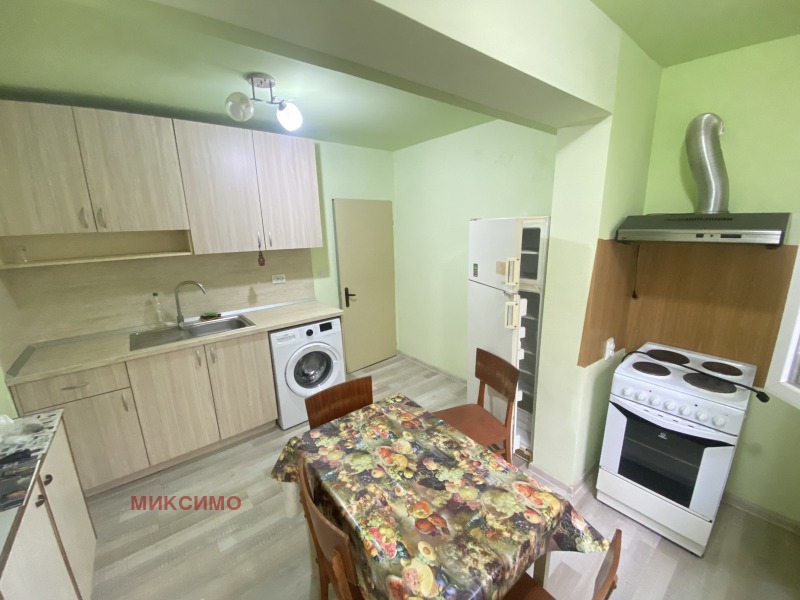 На продаж  1 спальня Русе , Централен южен район , 70 кв.м | 81720484 - зображення [3]