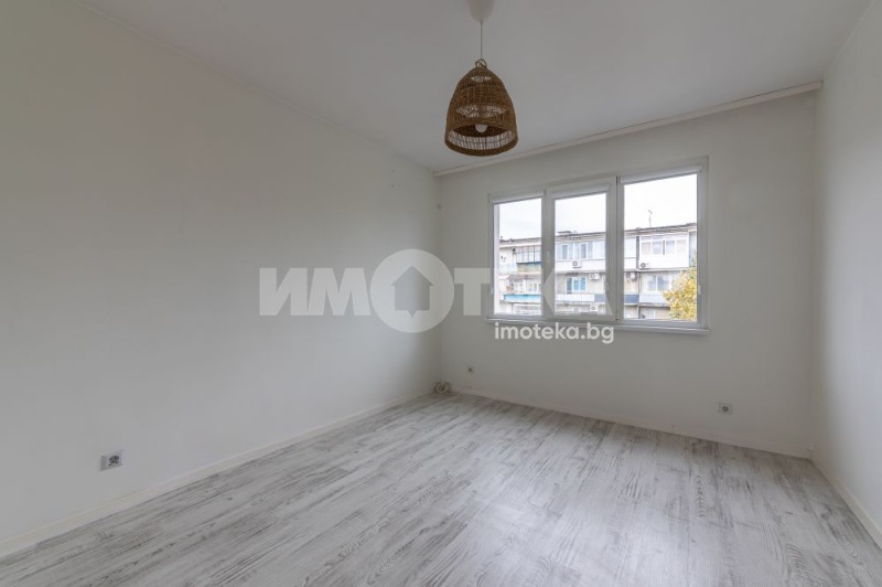 Продава 2-СТАЕН, гр. Варна, Победа, снимка 2 - Апартаменти - 52272179