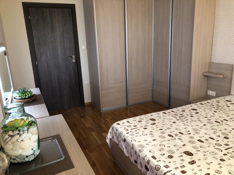 Продаја  2 спаваће собе Плевен , Мара Денчева , 105 м2 | 54576676 - слика [8]