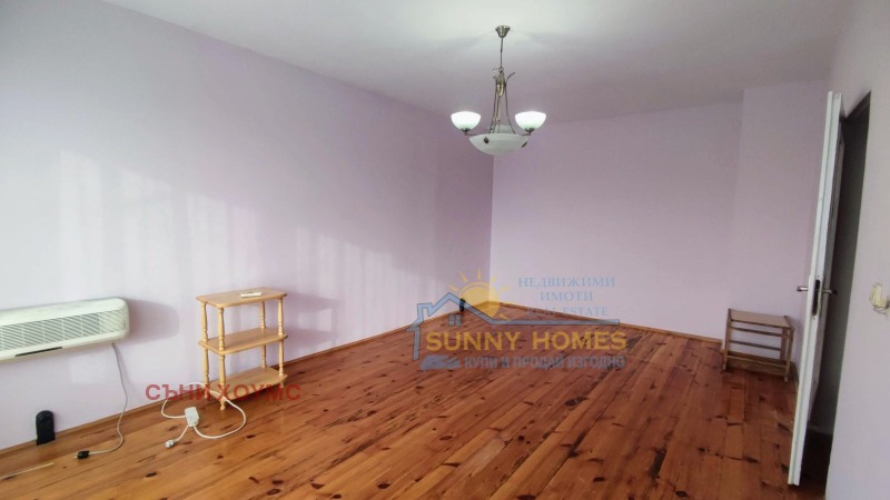 Продава 3-СТАЕН, гр. Горна Оряховица, област Велико Търново, снимка 2 - Апартаменти - 53378512