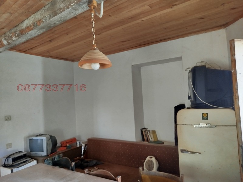 Продава КЪЩА, с. Тодоричене, област Ловеч, снимка 6 - Къщи - 52779214