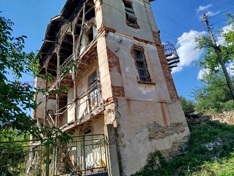 Продава КЪЩА, с. Тодоричене, област Ловеч