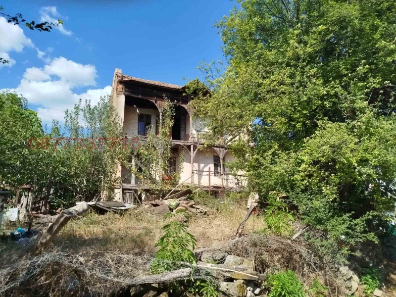 Продава КЪЩА, с. Тодоричене, област Ловеч, снимка 2 - Къщи - 52779214