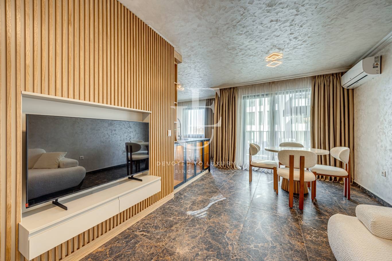 Продава 3-СТАЕН, гр. София, Кръстова вада, снимка 2 - Апартаменти - 54229351