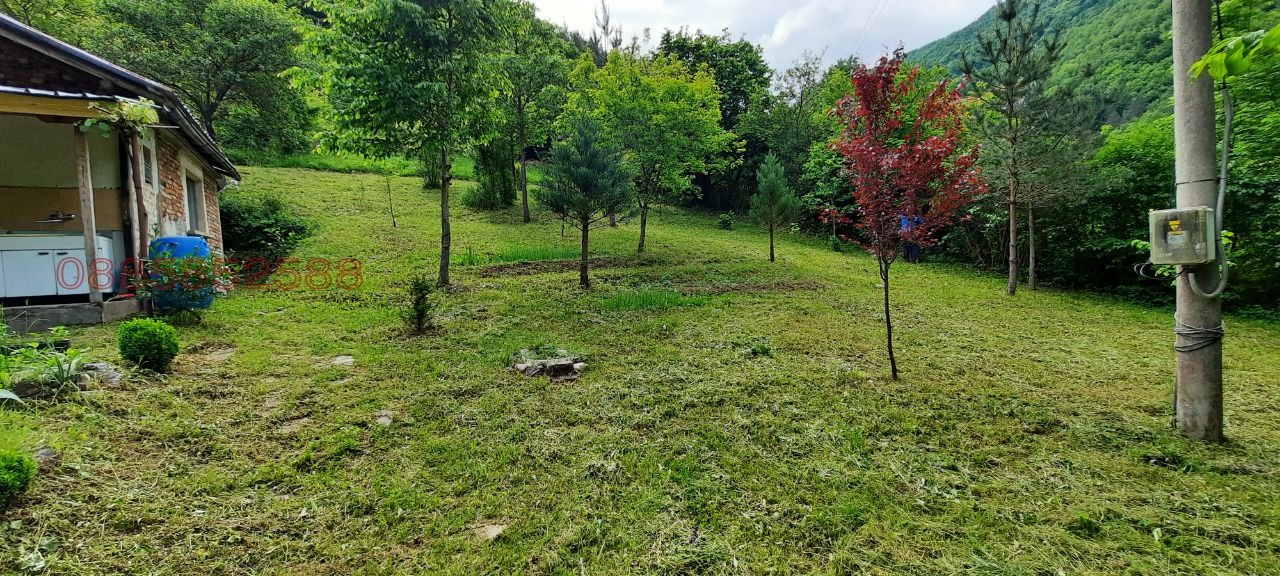 Продава ПАРЦЕЛ, с. Бакьово, област София област