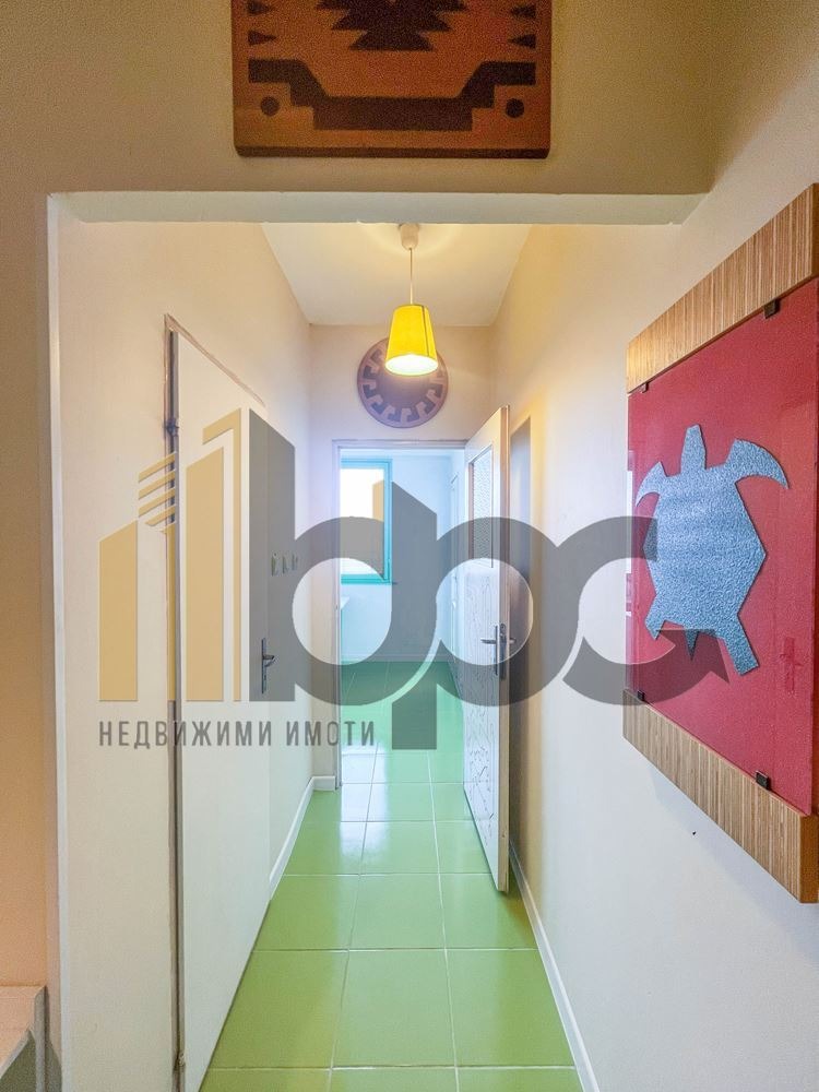 Продава 2-СТАЕН, гр. София, Оборище, снимка 2 - Апартаменти - 53069371