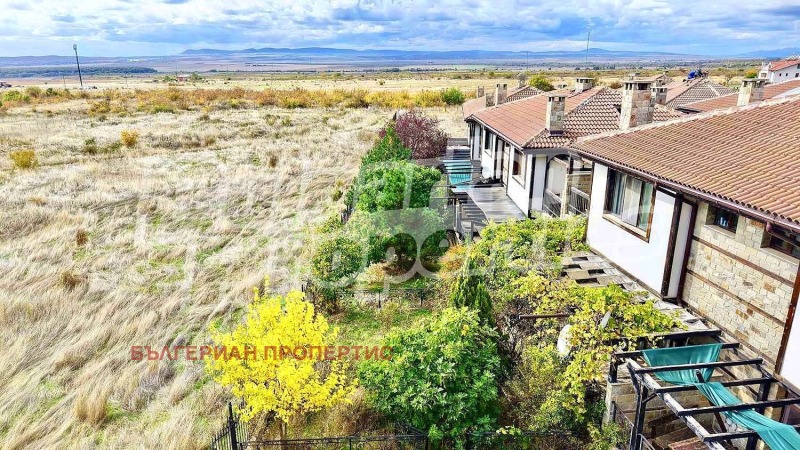 Продава КЪЩА, с. Кошарица, област Бургас, снимка 2 - Къщи - 52122216