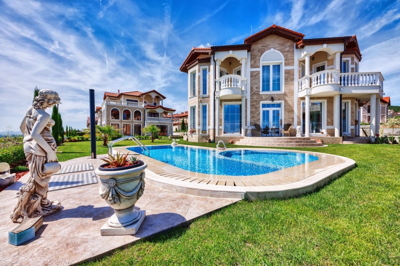 Продава КЪЩА, к.к. Слънчев бряг, област Бургас