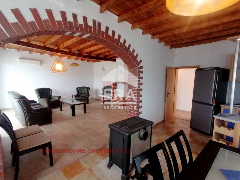 Продава КЪЩА, с. Гълъбец, област Бургас, снимка 13 - Къщи - 53314439