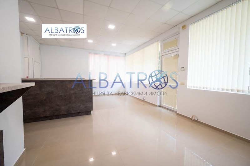 Продава МАГАЗИН, гр. Варна, Виница, снимка 2 - Магазини - 53315176