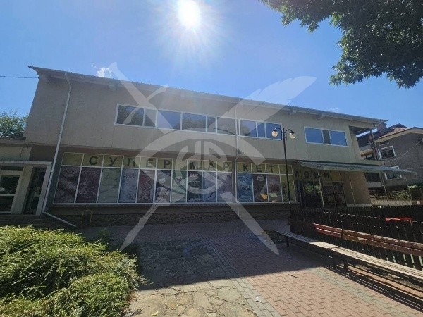 Продава БИЗНЕС ИМОТ, гр. Карнобат, област Бургас