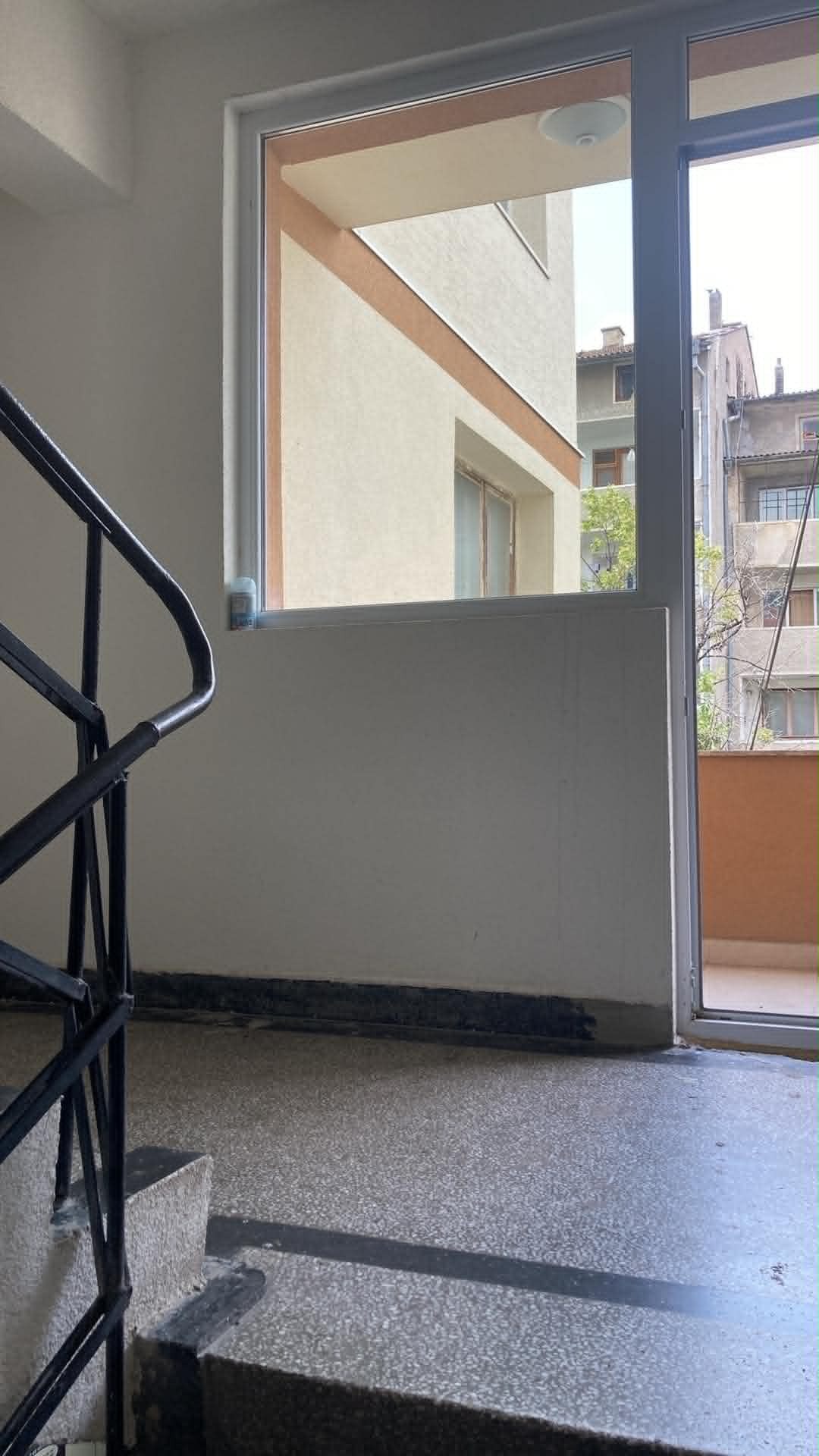 Продава 4-СТАЕН, гр. Шумен, Математическа гимназия, снимка 8 - Апартаменти - 55627285