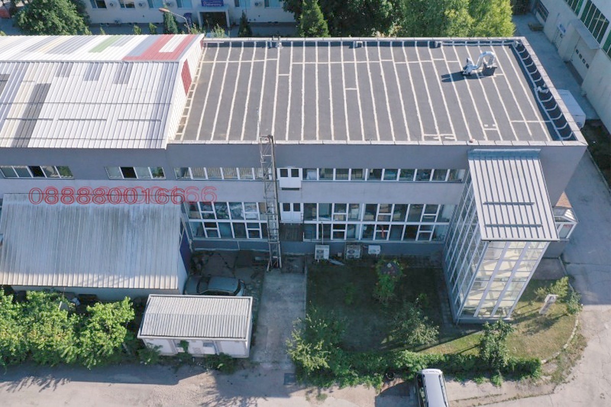 Продава ПРОМ. ПОМЕЩЕНИЕ, гр. Плевен, Индустриална зона - Запад, снимка 9 - Производствени сгради - 54349356