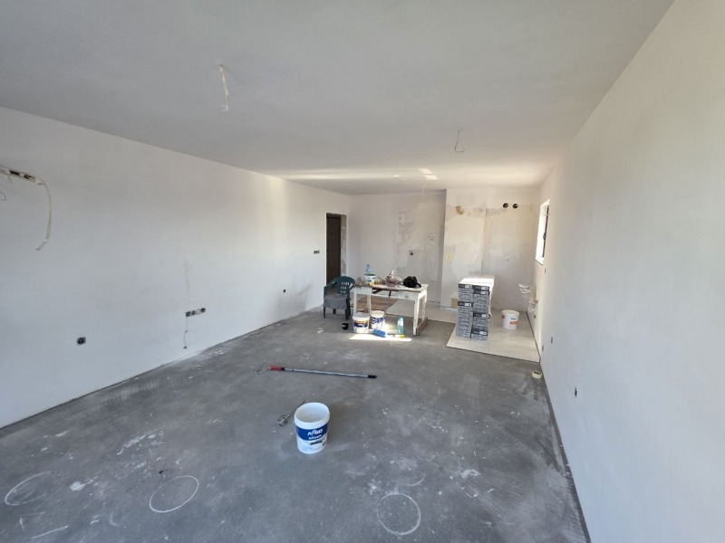 Продава 3-СТАЕН в град Пловдив, Остромила - 110 кв.м / 164 900 € » 322 516.37 лв., УОЛФ ЕСТЕЙТ