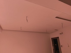 3 bedroom Strelbishte, Sofia 10