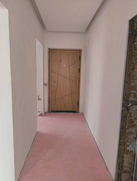 3 bedroom Strelbishte, Sofia 13