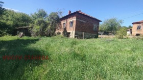 House Rakovitsa, region Vidin 1