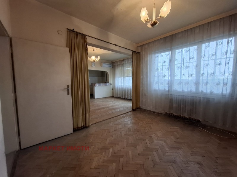 De vânzare  3 dormitoare Stara Zagora , Țentâr , 86 mp | 99965288 - imagine [3]