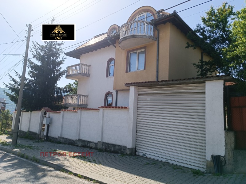 Продава КЪЩА, гр. Велинград, област Пазарджик, снимка 1 - Къщи - 42216873