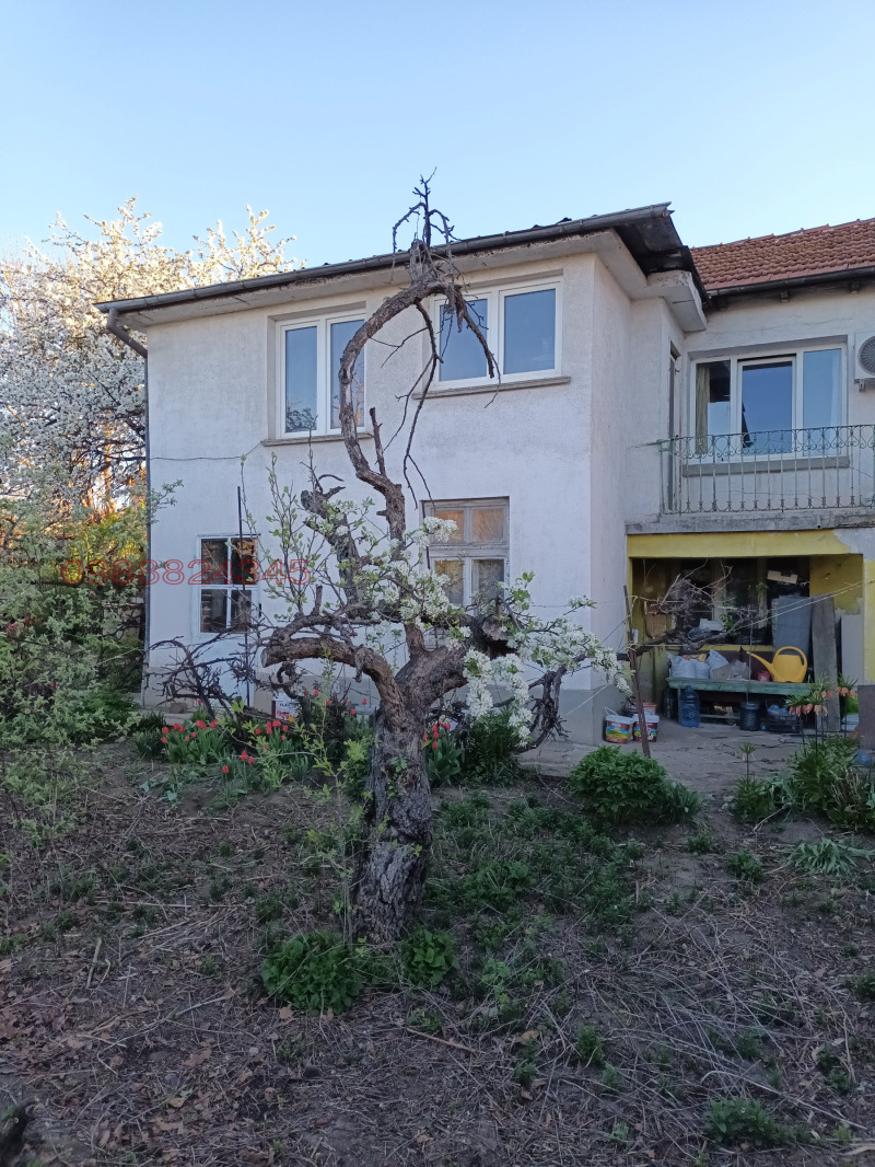Eladó  Ház Sofia , Cselopecsene , 108 négyzetméter | 98294388