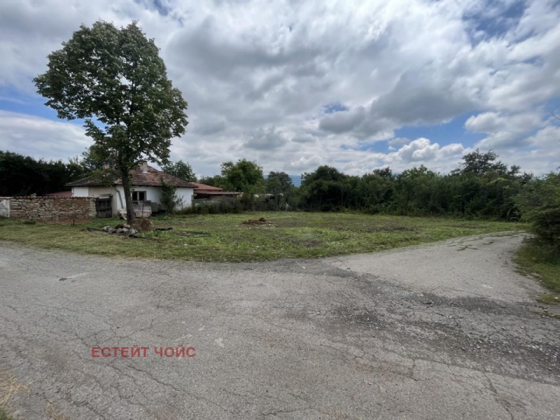 Продава ПАРЦЕЛ, гр. Годеч, област София област