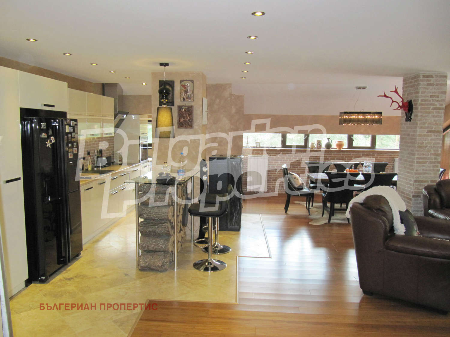 Продава 4-СТАЕН, гр. Велинград, област Пазарджик, снимка 2 - Апартаменти - 26448023