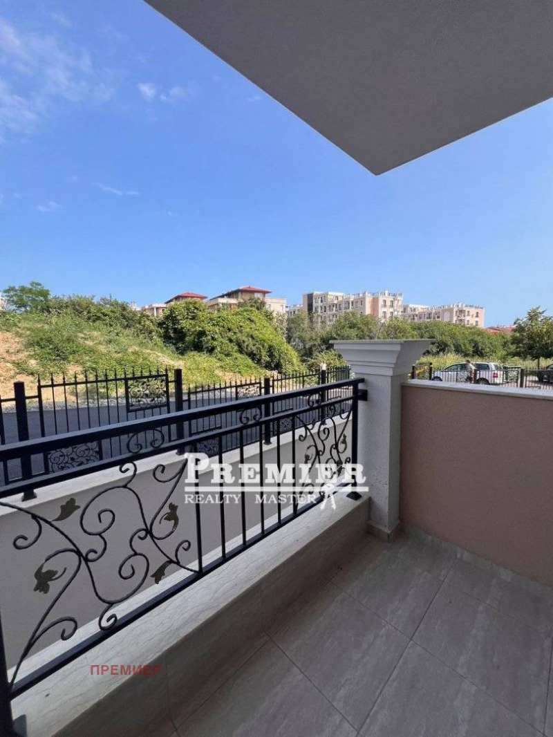 Продава 2-СТАЕН в област Бургас, гр. Свети Влас - 51 кв.м / 125 000 € » 244 478.75 лв., ПРЕМИЕР