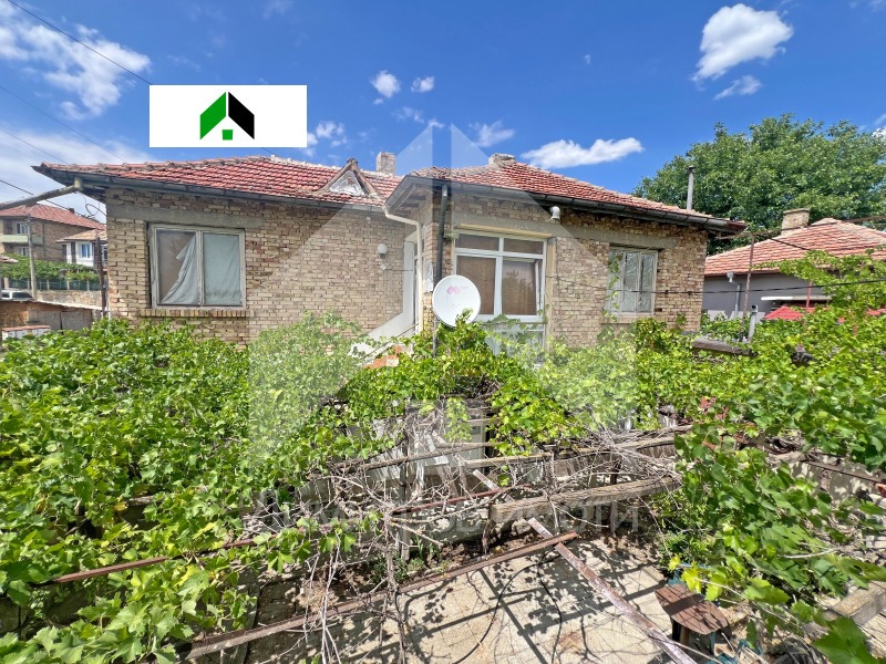 Продава КЪЩА в област Шумен, гр. Нови пазар - 132 кв.м / 64 000 € » 125 173.12 лв., ДИМИТРОВ ИМОТИ